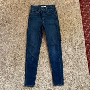 Levi’s Mile High Super Skinny Jean